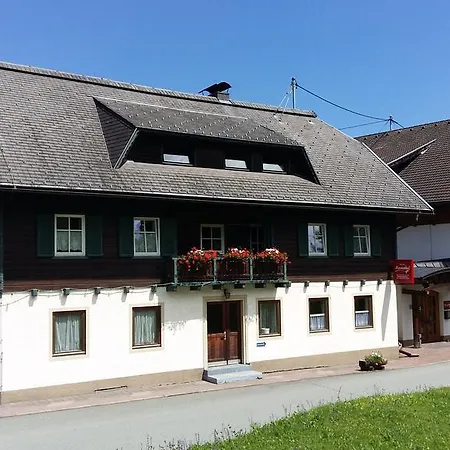 Marienhof Hermagor-Pressegger See