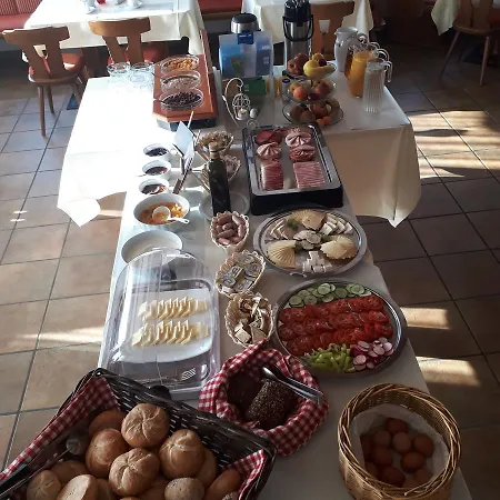 Bed & Breakfast Marienhof 3*