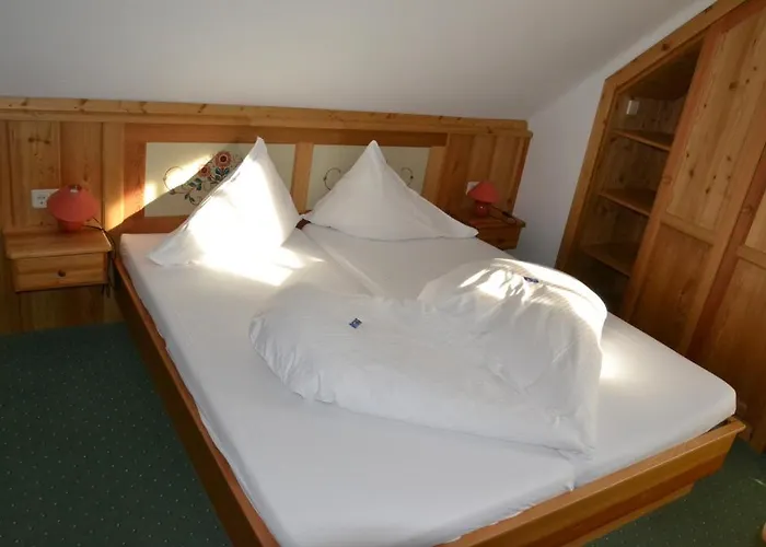 Marienhof Bed & Breakfast Hermagor-Pressegger See